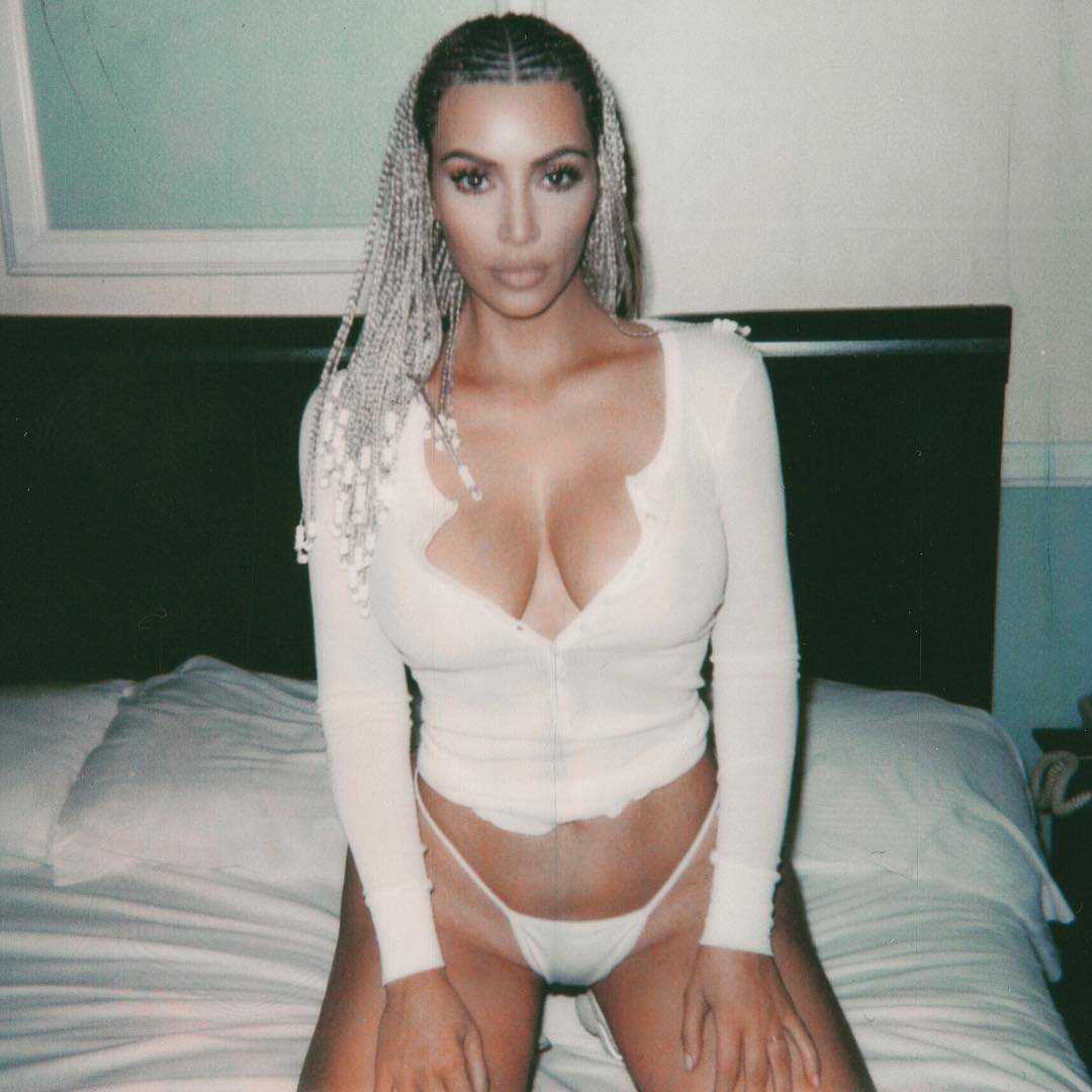 Kim-Kardashian-903