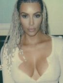 Kim-Kardashian-905
