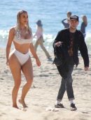 Kim-Kardashian-952