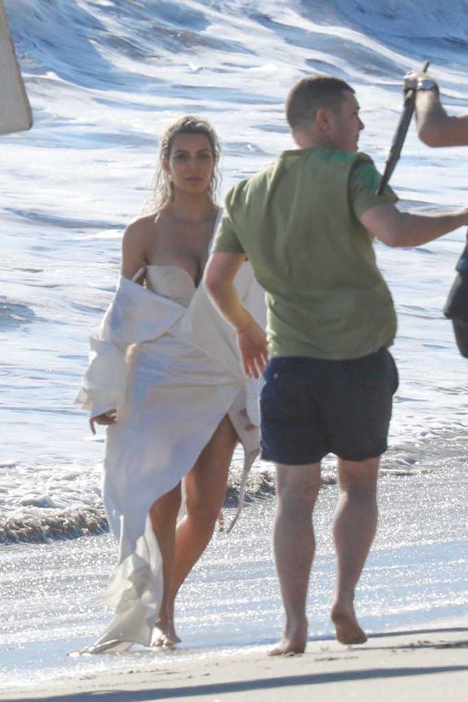 Kim-Kardashian-See-Through-629
