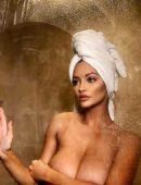 Lindsey-Pelas-3