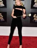 Miley Cyrus – 2018 GRAMMY Awards in New York City