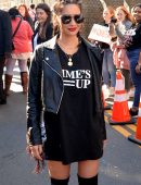 Olivia Munn - at the 2018 Women's March in Los Angeles