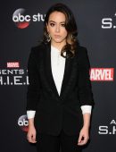 Chloe-Bennet-804