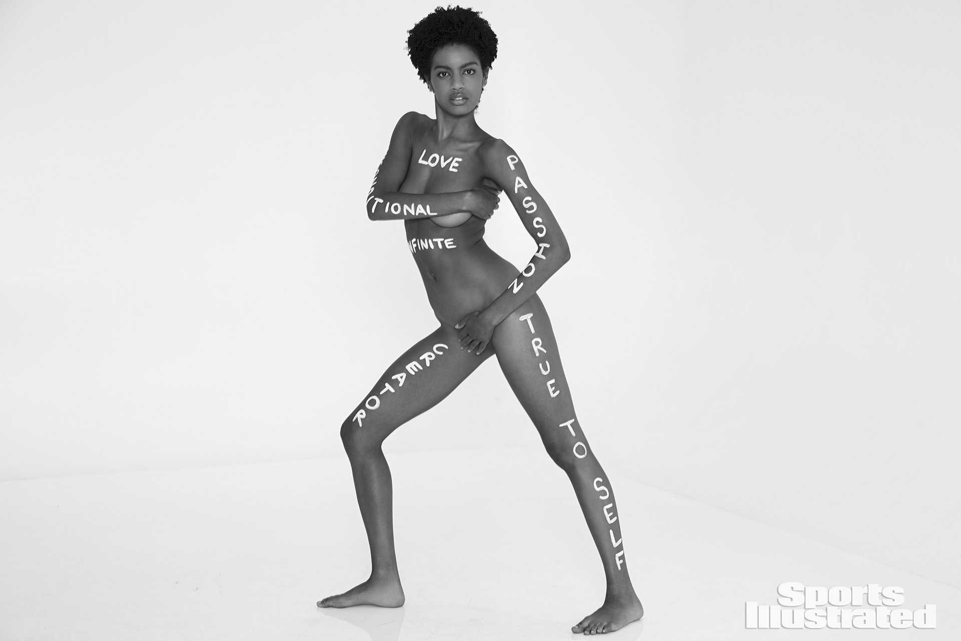 Ebonee-Davis-in-Sports-Illustrated-Swimsuit-Issue-2018-13