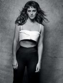 Emma-Waston-in-Vogue-Australia-2018-13