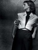 Emma-Waston-in-Vogue-Australia-2018-2