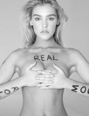 Georgia-Gibbs-in-Sports-Illustrated-Swimsuit-Issue-2018-14