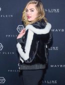 Kate-Upton-at-Philipp-Plein-Fashion-Show-210