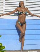 Lais-Ribeiro-in-Sports-Illustrated-Swimsuit-Issue-2018-302