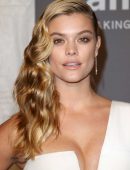 Nina-Agdal-at-2018-amfAR-Gala-in-New-York-3