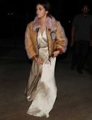 Selena-Gomez-Upskirt-58