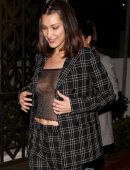 Bella-Hadid-See-Through-413