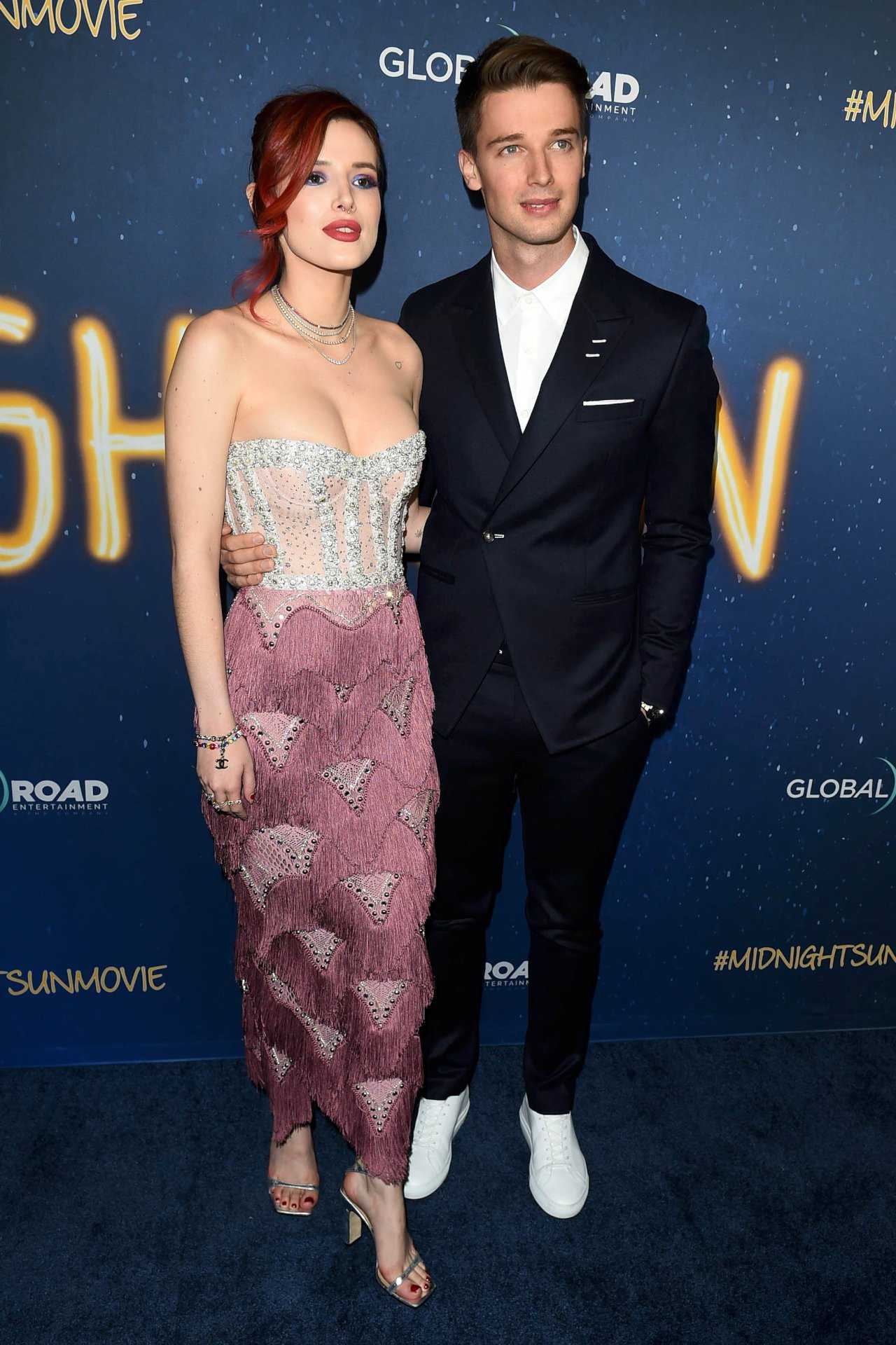 Bella-Thorne-at-the-Premiere-of-Midnight-Sun-17