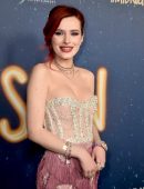 Bella-Thorne-at-the-Premiere-of-Midnight-Sun-19