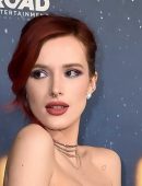 Bella-Thorne-at-the-Premiere-of-Midnight-Sun-9