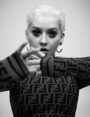 Christina-Aguilera-Paper-Magazine-2018-5