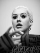 Christina-Aguilera-Paper-Magazine-2018-6