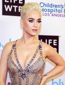 Katy-Perry-at-Byron-Allen’s-Oscar-Gala-14