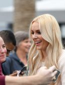 Lindsey Vonn on the Set of 'Extra' in Los Angeles