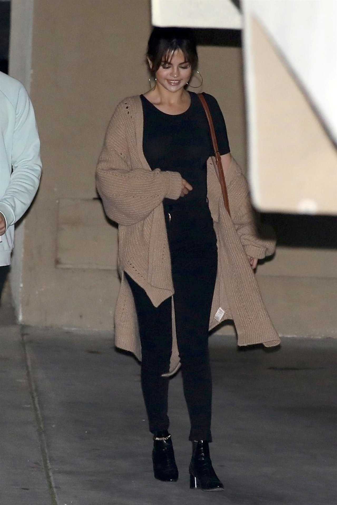 Selena-Gomez-357