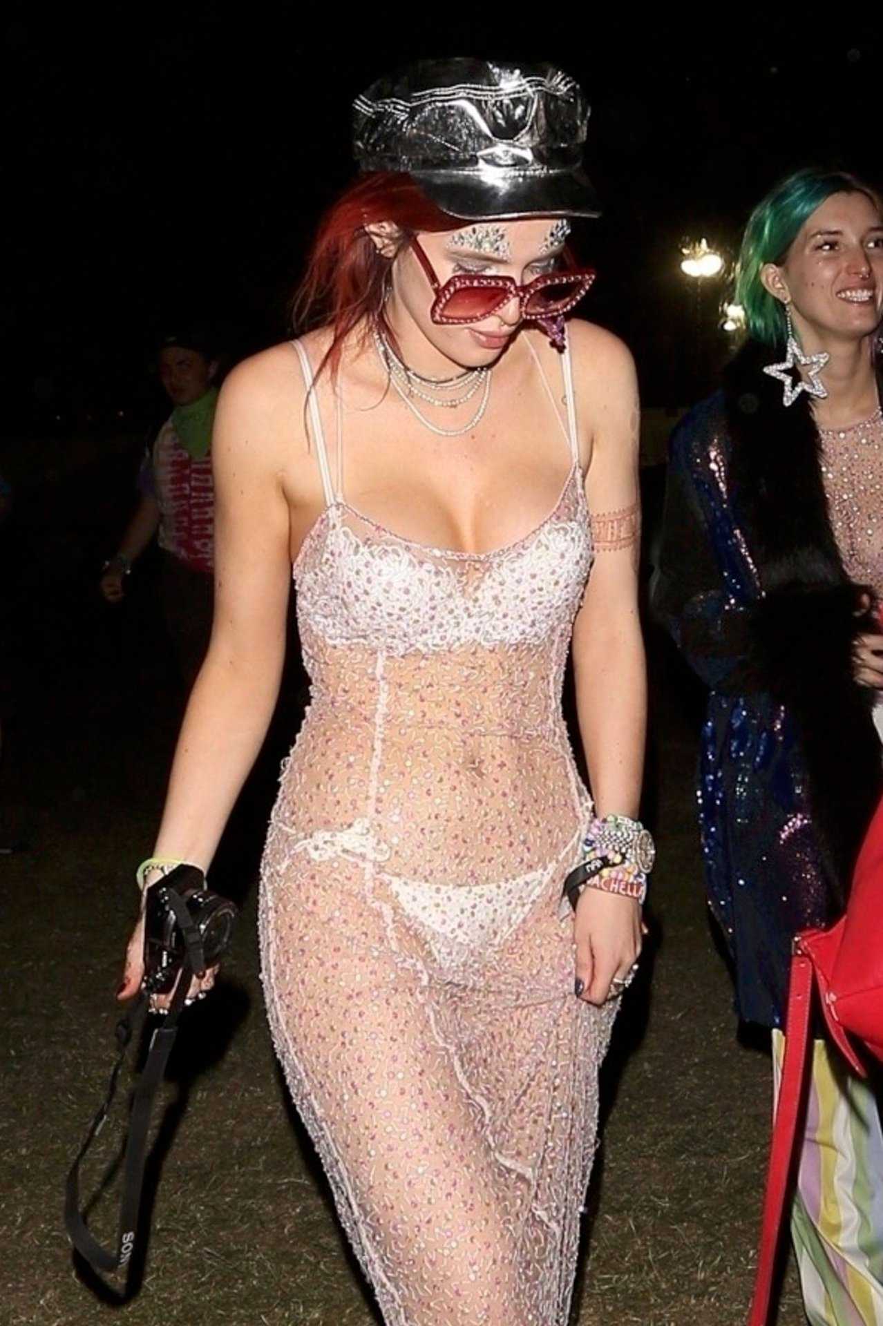 Bella Thorne – 2018 Coachella Valley Music & Arts Festival