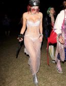 Bella-Thorne-405