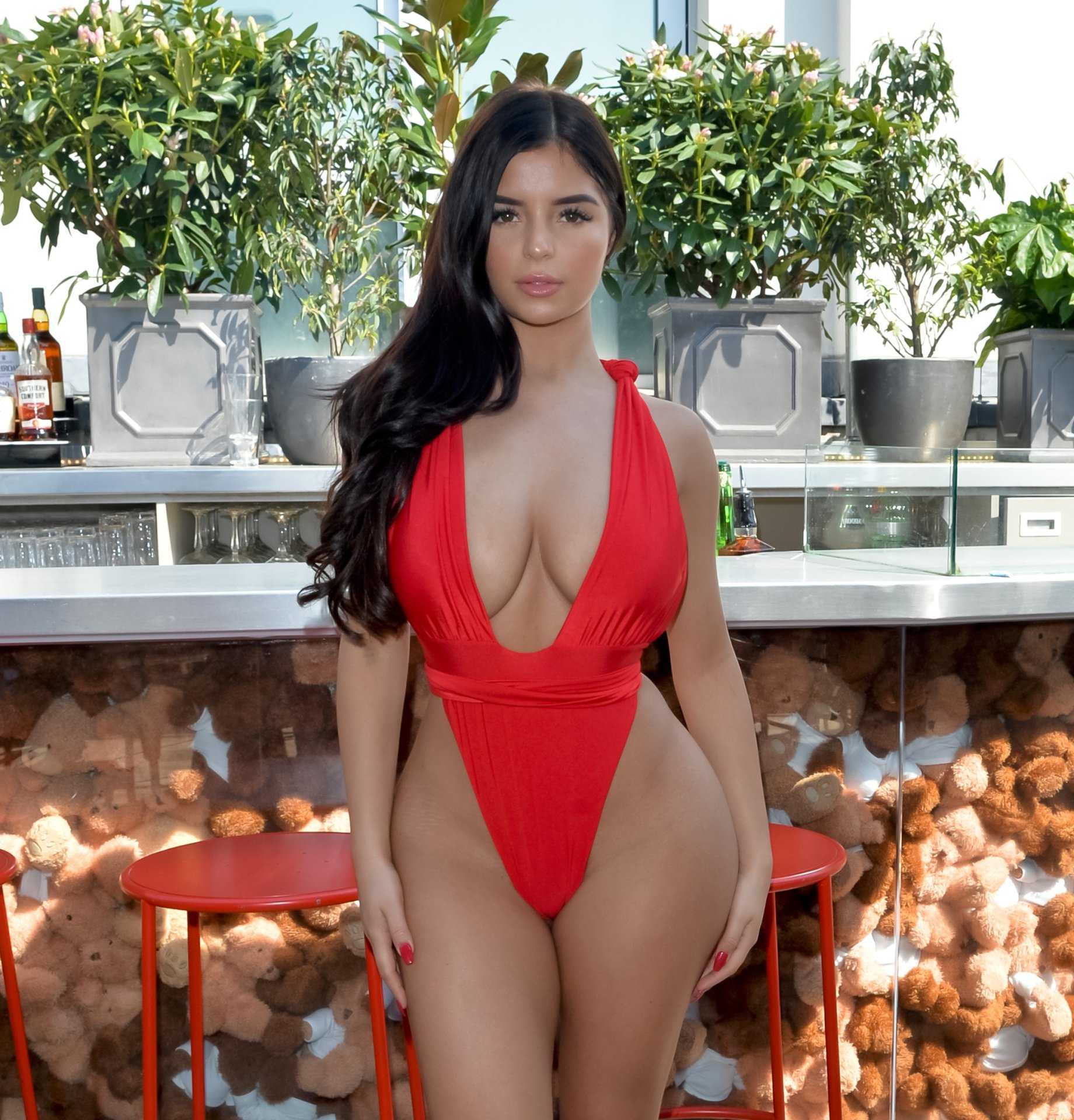 Demi-Rose-Mawby-603