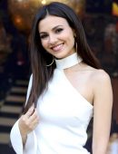 Victoria-Justice-327