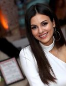 Victoria-Justice-333