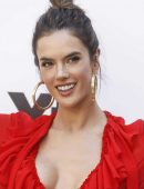 Alessandra-Ambrosio-367