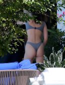 Bella-Hadid-109