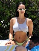 Draya-Michele-Booty-in-Swimsuit-in-Miami-9