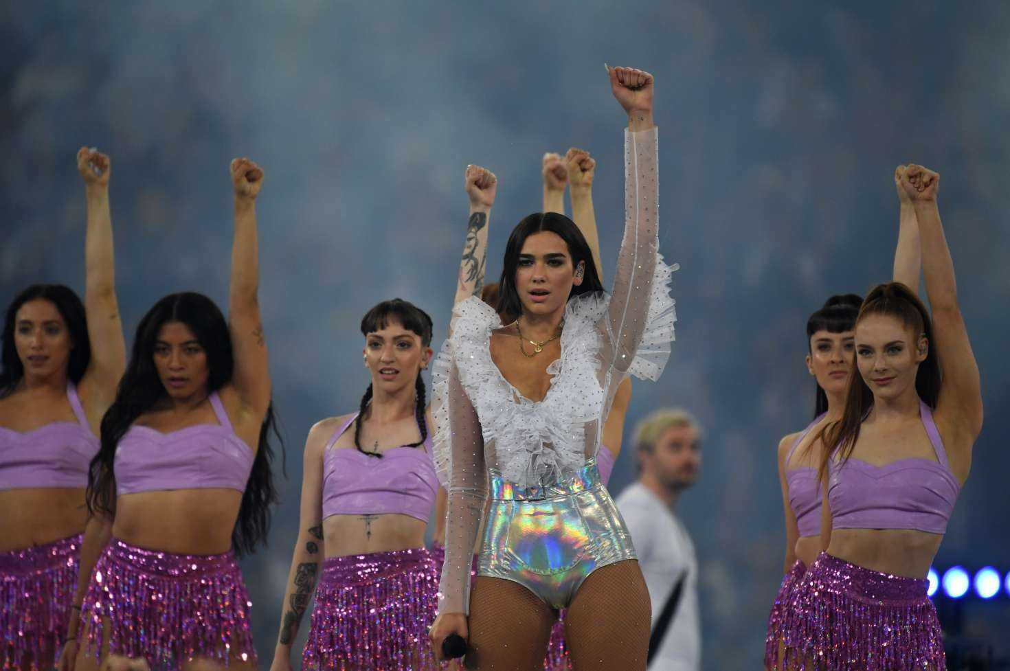 Dua-Lipa-Performing-at-the-UEFA-Champing-League-Final-8