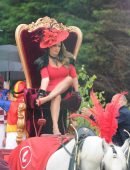 Kelly-Brook-Upskirt-958