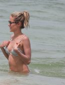 Kristin-Cavallari-Booty-in-Bikini-17
