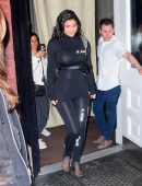 Kylie-Jenner-202