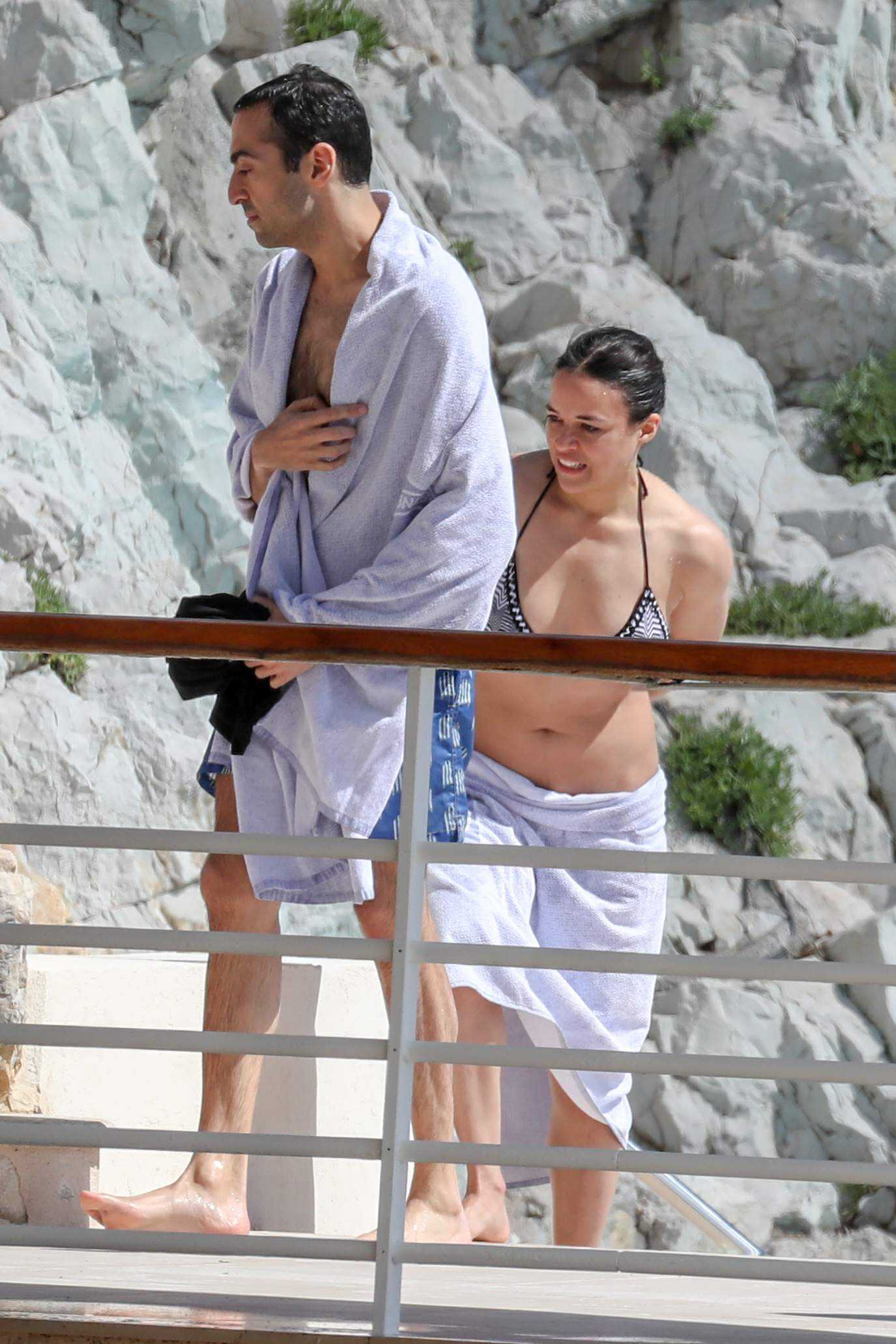 Michelle Rodriguez-at-a-Yacht-8