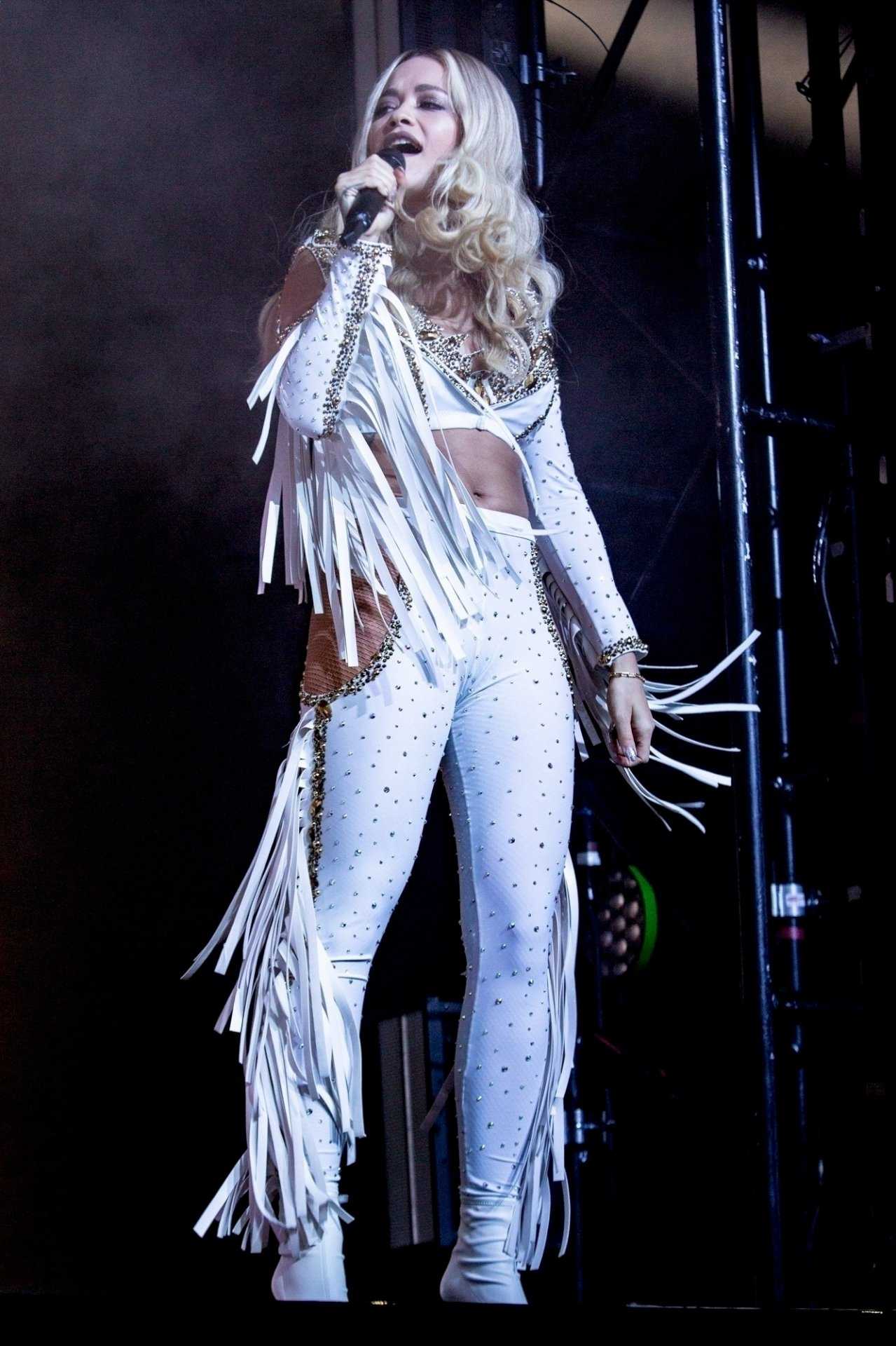 Rita-Ora-636
