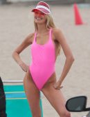 Romee-Strijd-in-Pink-Swimsuit-17