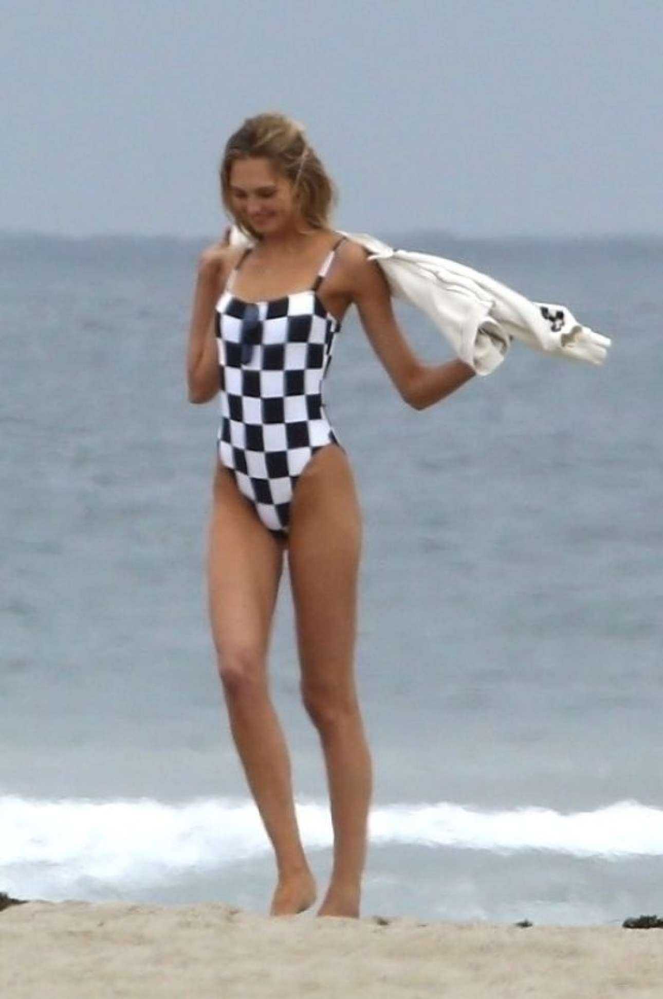 Romee-Strijd-in-Swimsuit-554