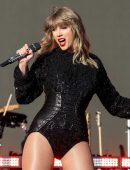 Taylor-Swift-at-2018-BBC-Radio-1’s-Big-Weekend-7