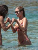 Amy-Jackson-424