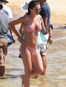Amy-Jackson-450