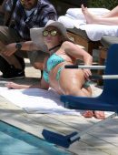 Britney-Spears-Booty-165