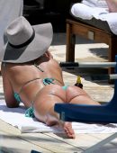 Britney-Spears-Booty-175