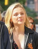 Chloe Grace Moretz Leggy, Out and About in NYC