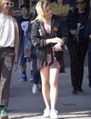 Chloe Grace Moretz Leggy, Out and About in NYC