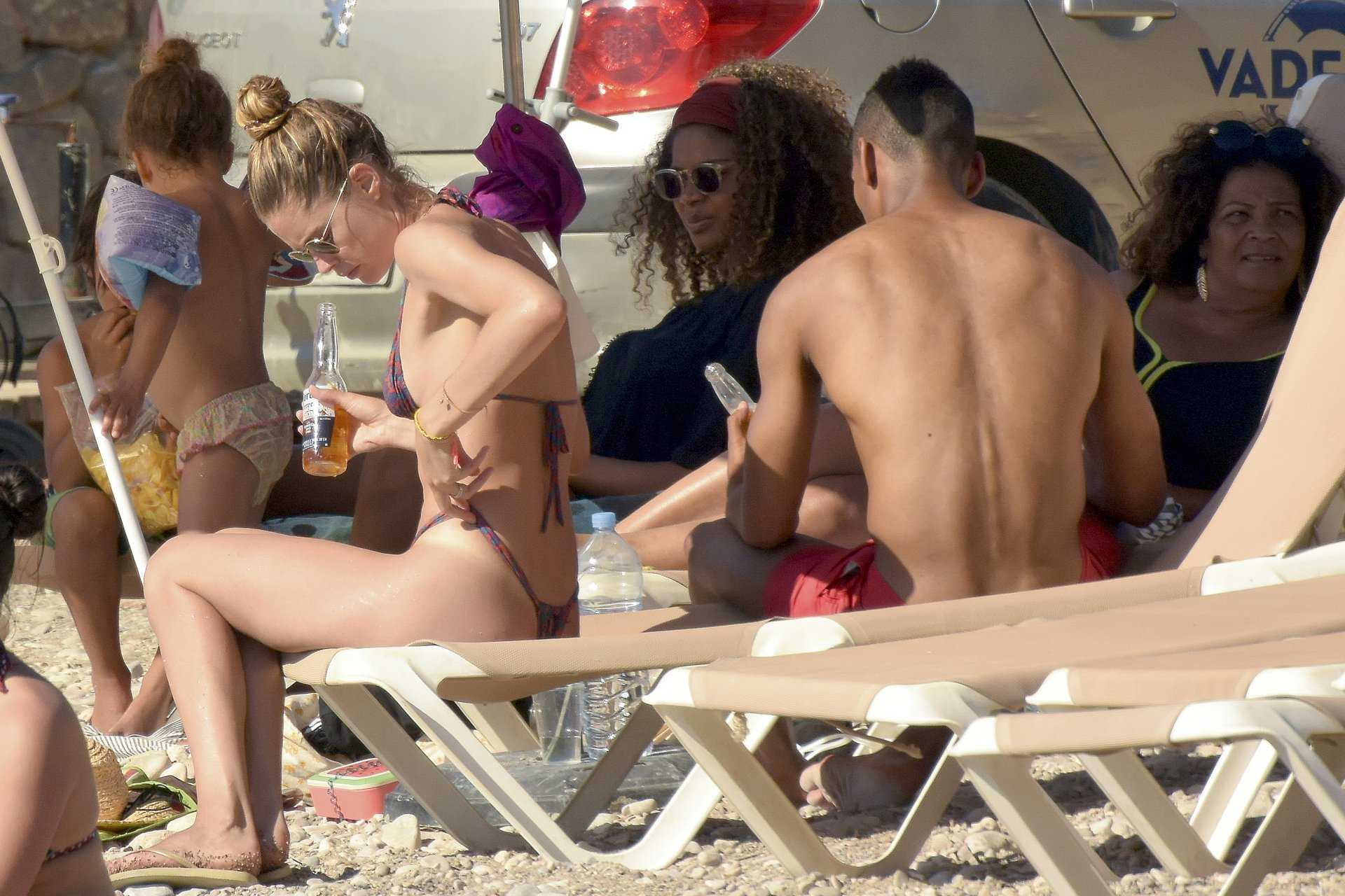 Doutzen-Kroes-816
