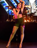 Dua-Lipa-352